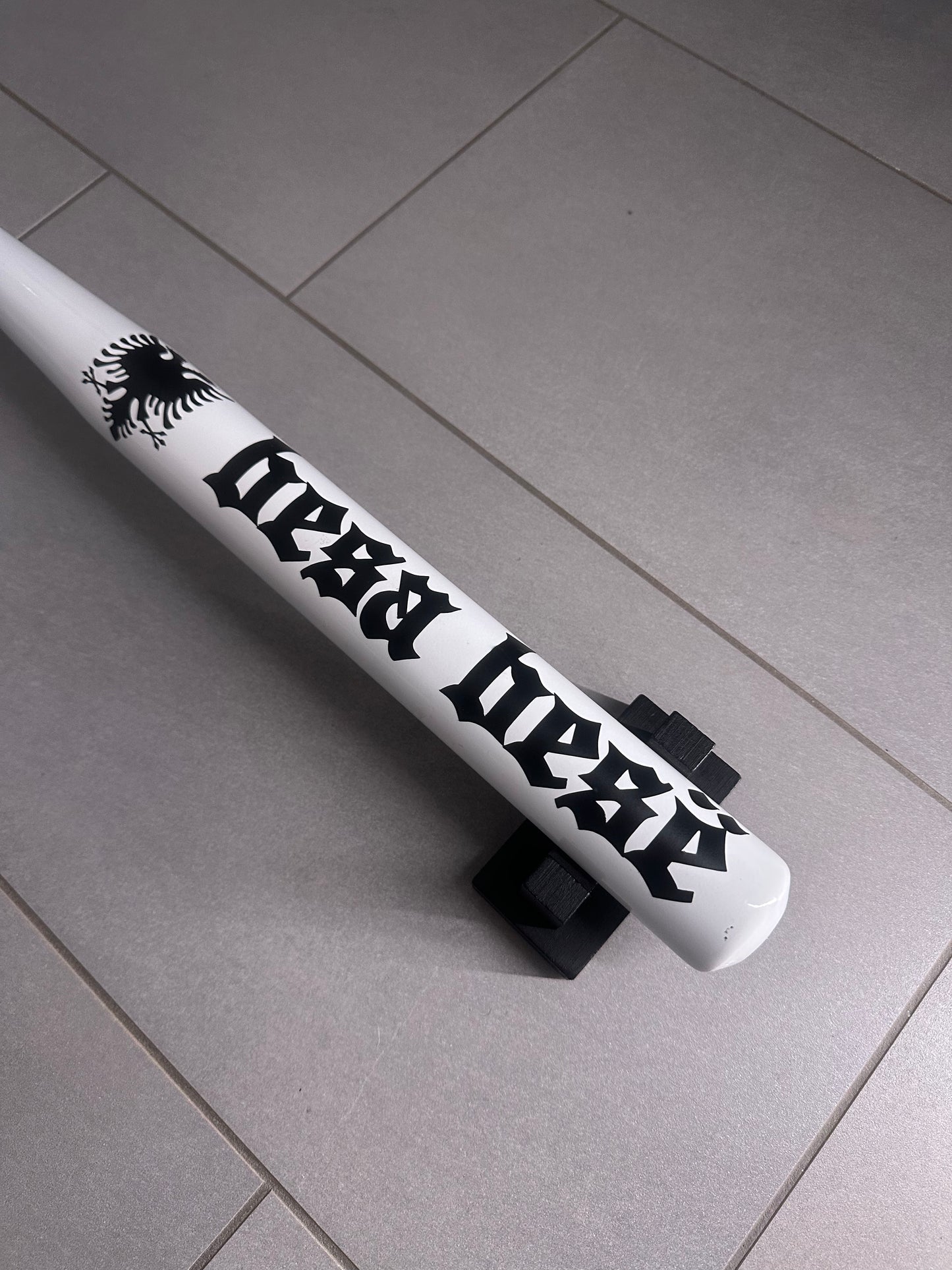 Baseballschläger Schriftzüge · besa besë (weiß,schwarz)